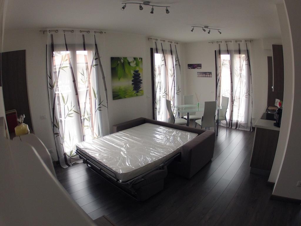 Apartamento Il Nuovo Palazzotto Stresa Habitación foto